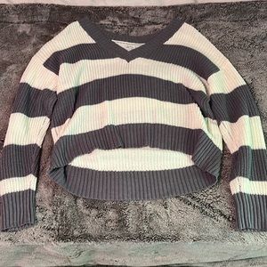 american eagle sweater